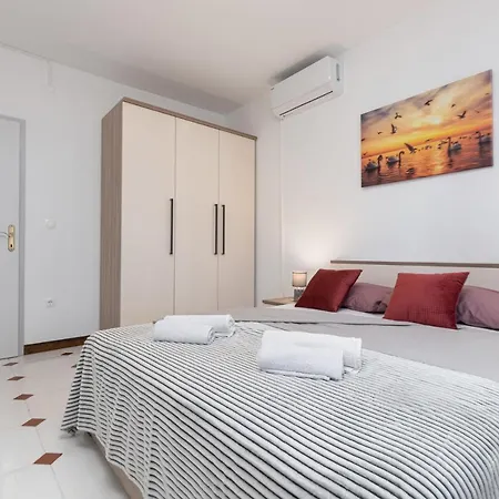 Apartamento Cukerina With Whirpool & Sauna Poreč