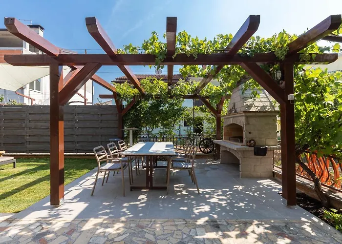 Cukerina With Whirpool & Sauna アパート *